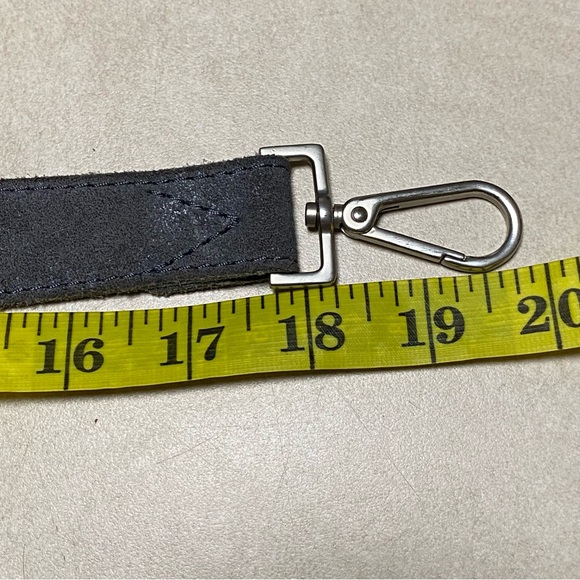 Hammitt Bag Gray Suede & Leather Bryant Medium Crossbody Shoulder Bag - Picture 14 of 14